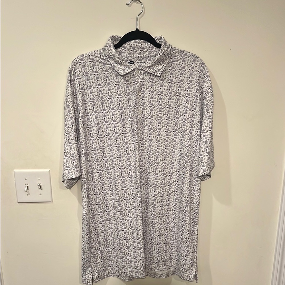 Gray Geometric Polo Shirt for Casual Wear